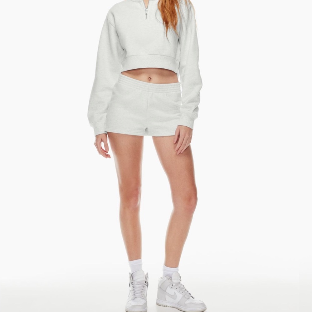 Aritzia cozy fleece perfect sweat shirt, Heather cloud white, xs